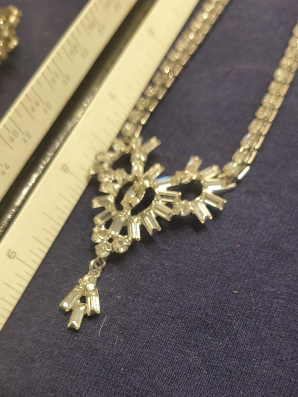 Vintage Weiss Silver Tone Crystal Necklace and Brooch Set - Elegant! - Picture 5 of 5